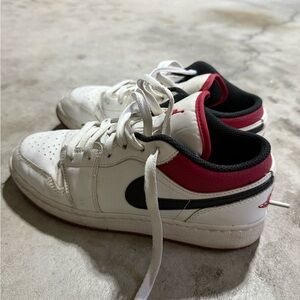 Women’s dunks size 6.5